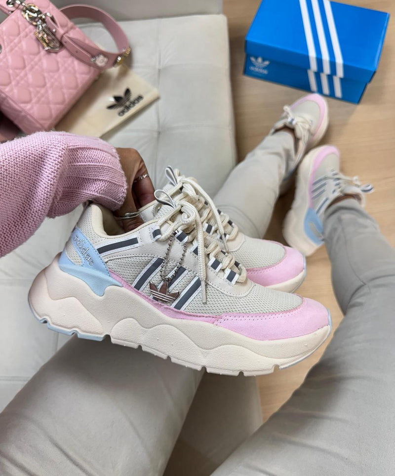 Adidas Dymond - Premium