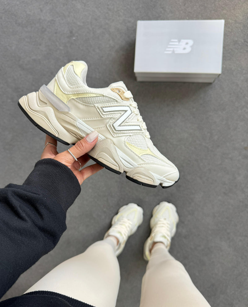 New Balance 9060 - Premium